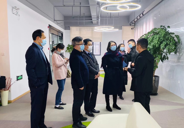 华东理工大学副校长胡宝国一行莅临姆爱月嫂孵化基地调研指导