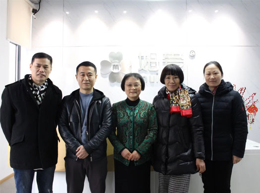 上海市家庭服务业行业协会会长张丽丽一行莅临姆爱总部调研指导